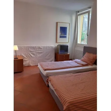 Otel Caroline Comfortable 3*